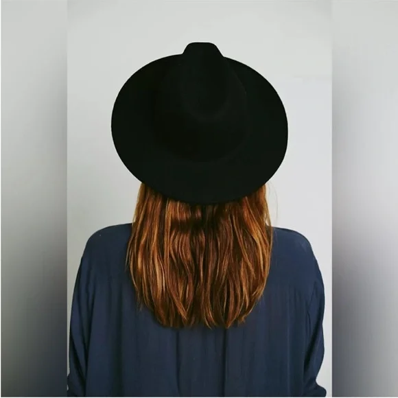 NWOT Free People Clean Slate Felt Adjustable Hat In Color Black Size One Size